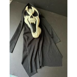 Scream Mask Fun World Vintage Easter Unlimited Stamped Ghostface Dracula
